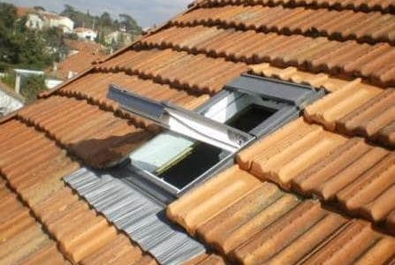 Infiltrações em telhados – Telha Marselha e impermeabilização de janela