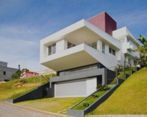 Construção de casa de luxo moderna