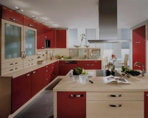 Decoração de cozinha móveis em tons de vermelho