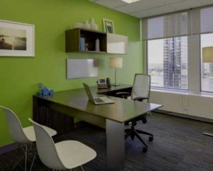Decoração de escritório pequeno